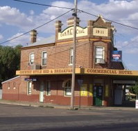 Commercial Hotel - Stock Pub - Holiday Adelaide