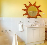 Burra by the Beach - Holiday Adelaide