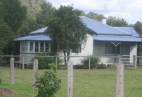 Camelot Retreat - Holiday Adelaide 1