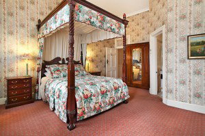 The Old George And Dragon Guesthouse - Holiday Adelaide 0
