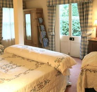 Capers Guesthouse and Cottage - Holiday Adelaide