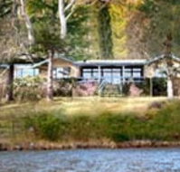 Blue Mountains Lakeside Bed and Breakfast - Holiday Adelaide