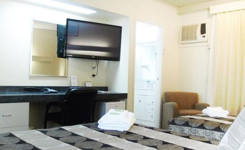 Best Western Gosford Motor Inn - Holiday Adelaide 2