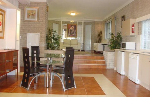 Caroline Bay Getaway - Holiday Adelaide 3