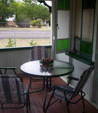 Dillons Cottage - Holiday Adelaide 1
