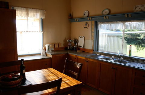 Connor House - Holiday Adelaide 5