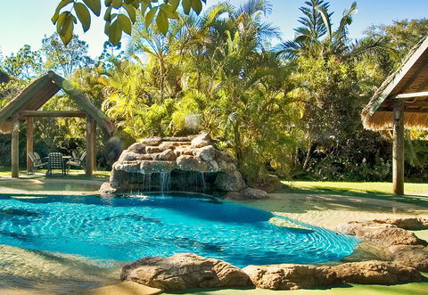 Straddie Bungalows - Holiday Adelaide 0