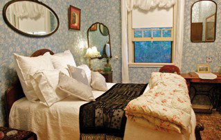 Marys Place - Holiday Adelaide 1