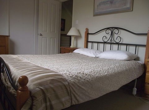 Aliana - Holiday Home - Holiday Adelaide 5