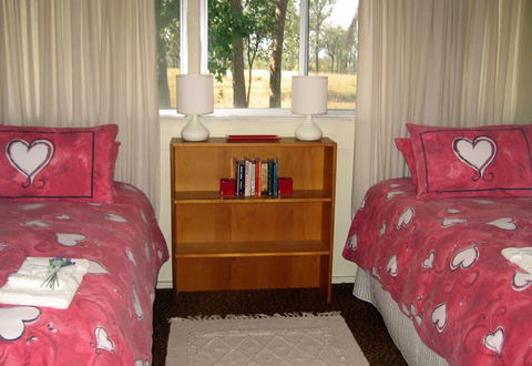 Flag Springs Bush Retreat - Holiday Adelaide 0