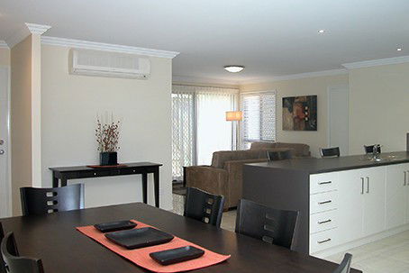 Annand Mews Serviced Apartments - Holiday Adelaide 2