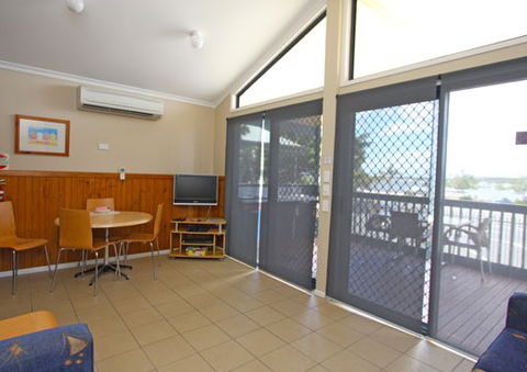 Gold Coast Tourist Parks Jacobs Well - Holiday Adelaide 1