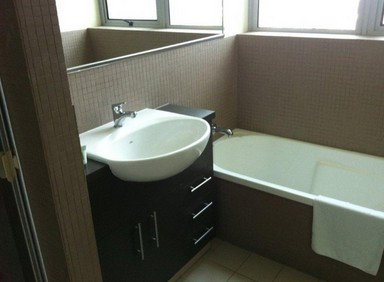 Grand Apartments - Holiday Adelaide 4