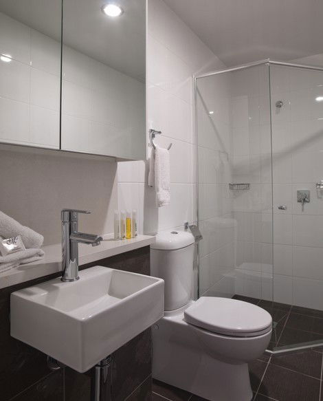 Meriton Serviced Apartments Southport - Holiday Adelaide 3