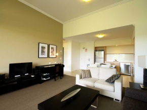 The Chancellor Executive Apartments - Holiday Adelaide 3