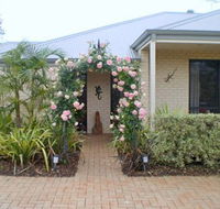 Baudins of Busselton Bed and Breakfast - Holiday Adelaide
