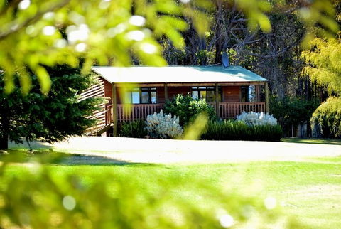 Diamond Forest Farm Stay - Holiday Adelaide 1