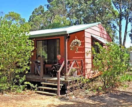 Uhuru Chalets - Holiday Adelaide 4