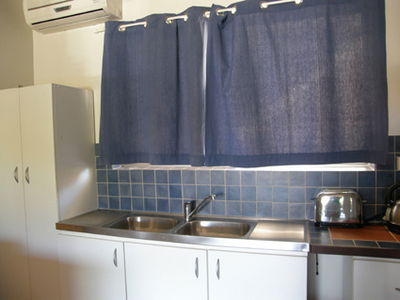 Adair Apartment - Holiday Adelaide 2