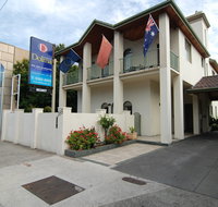 Hotel Dolma - Holiday Adelaide