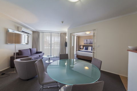 West End Central Apartments - Holiday Adelaide 5