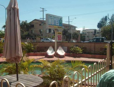 Palm Trees Motel - Holiday Adelaide 1