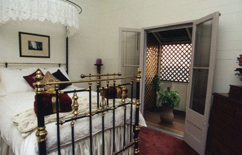 Banksia House Bed & Breakfast - Holiday Adelaide 0