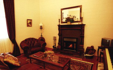 Banksia House Bed & Breakfast - Holiday Adelaide 1