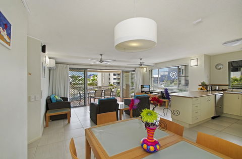The Beach Houses - Holiday Adelaide 1