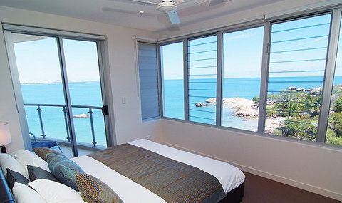 Coral Cove Apartments - Holiday Adelaide 2