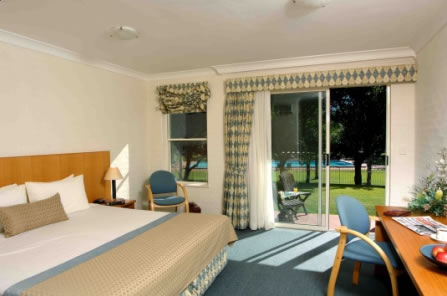 Australis Retreat At Wisemans - Holiday Adelaide 5