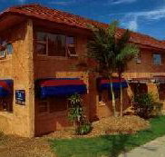 Harbour Terrace Holiday Apartments - Holiday Adelaide
