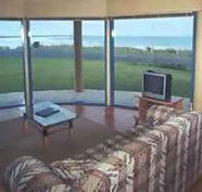 Horizons Beachfront Apartment - Holiday Adelaide