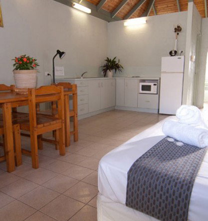 Island Leisure Resort - Holiday Adelaide 0