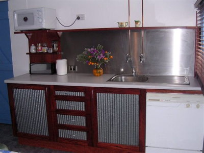 Dunalan Host Farm Cottage - Holiday Adelaide 2