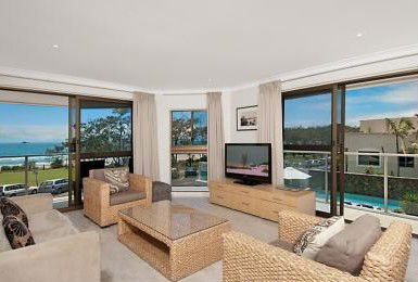 Bayview Beachfront Apartments - Holiday Adelaide 3