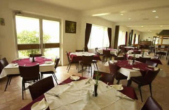 Allonville Motel - Holiday Adelaide 3