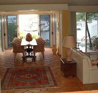 Sanctuary Cove Villas - Holiday Adelaide