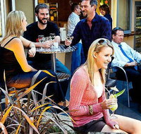 Morphett Arms Hotel - Holiday Adelaide