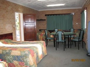 Alexander The Great Motel - Holiday Adelaide 2