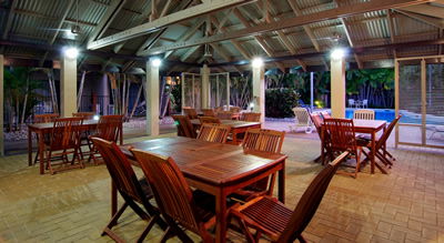 Comfort Inn & Suites Trinity Beach Club - Holiday Adelaide 1