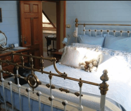 Millhouse On The Bridge - Holiday Adelaide 3