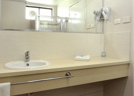 Comfort Inn Busselton River Resort - Holiday Adelaide 1