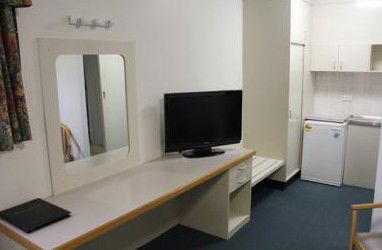 AZA Motel - Holiday Adelaide 3