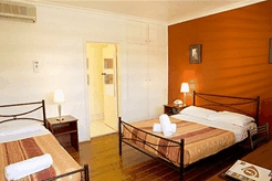 Easystay Motel - Holiday Adelaide