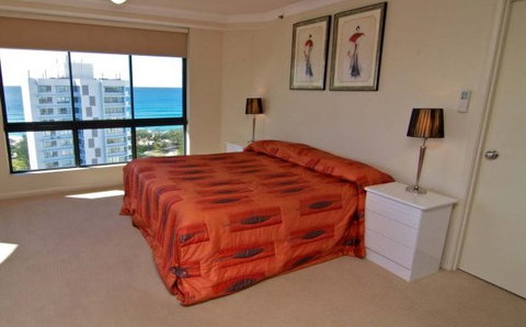 Victoria Square Luxury Apartments - Holiday Adelaide 1