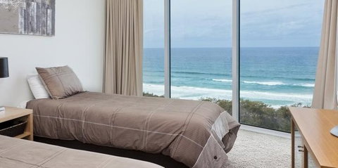 Mint Broadbeach - Holiday Adelaide 2