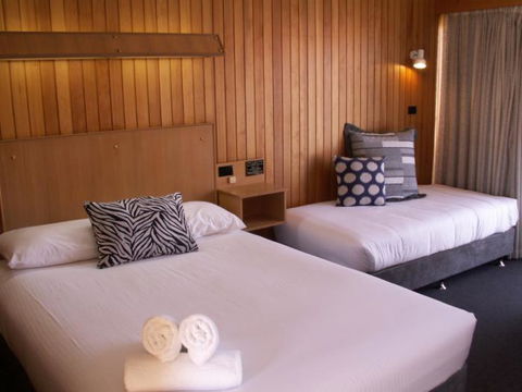 Court Street Motel - Holiday Adelaide 1