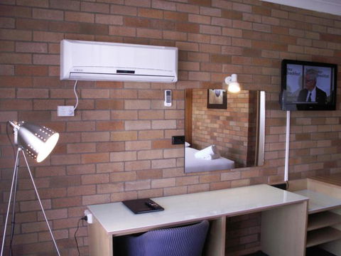 Court Street Motel - Holiday Adelaide 3