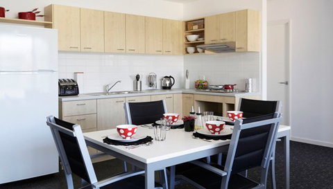 Murdoch University Village - Holiday Adelaide 0